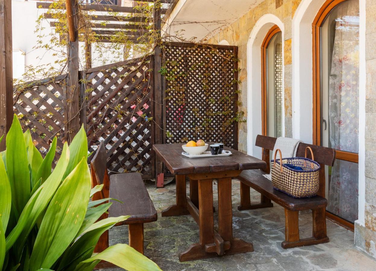 Aparthouse Paradise Bay * Sozopol