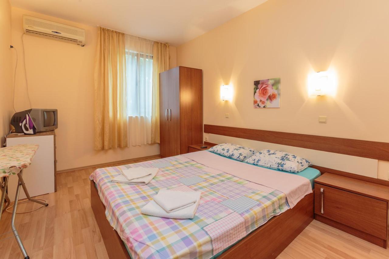 Aparthouse Paradise Bay